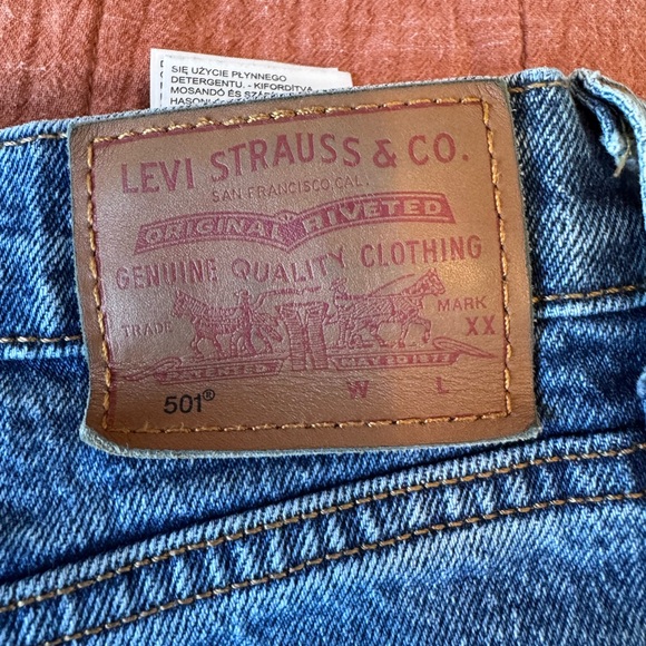 Levi's Premium 501 Distressed Jeans - Picture 6 of 13